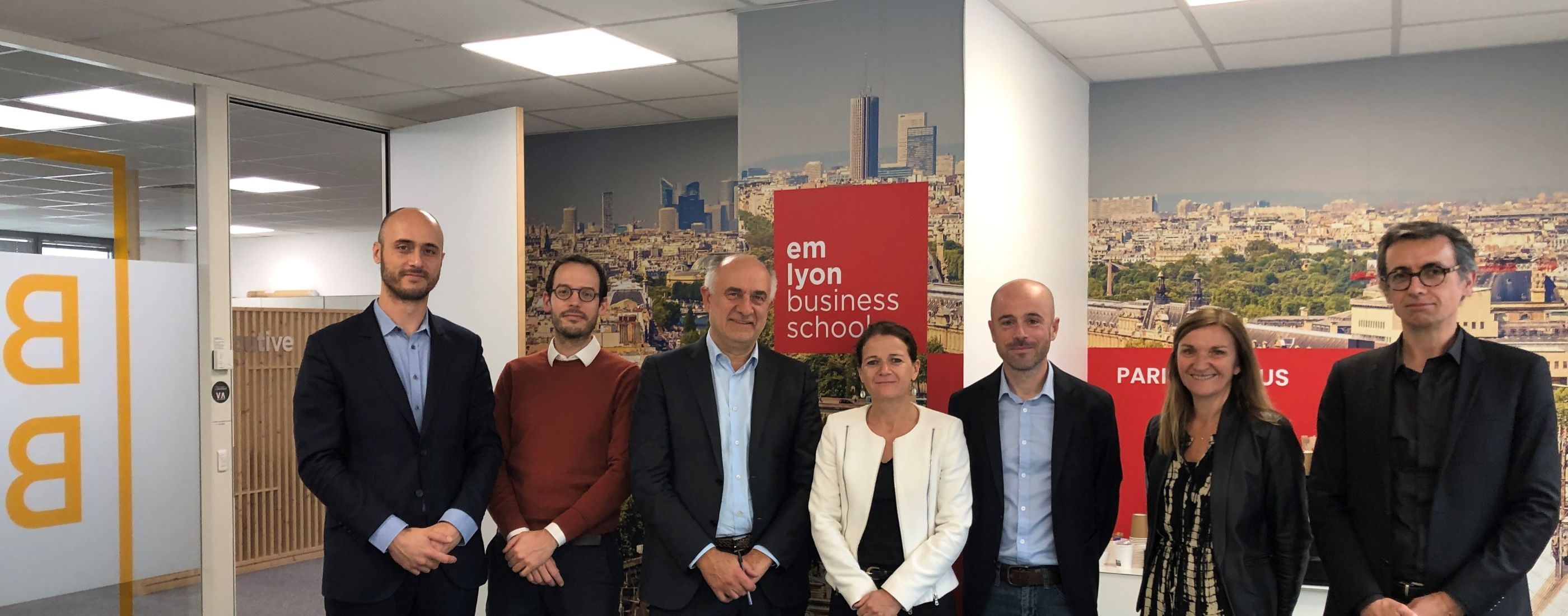 bandeau-emlyon-carbone-4 bandeau-emlyon-carbone-4