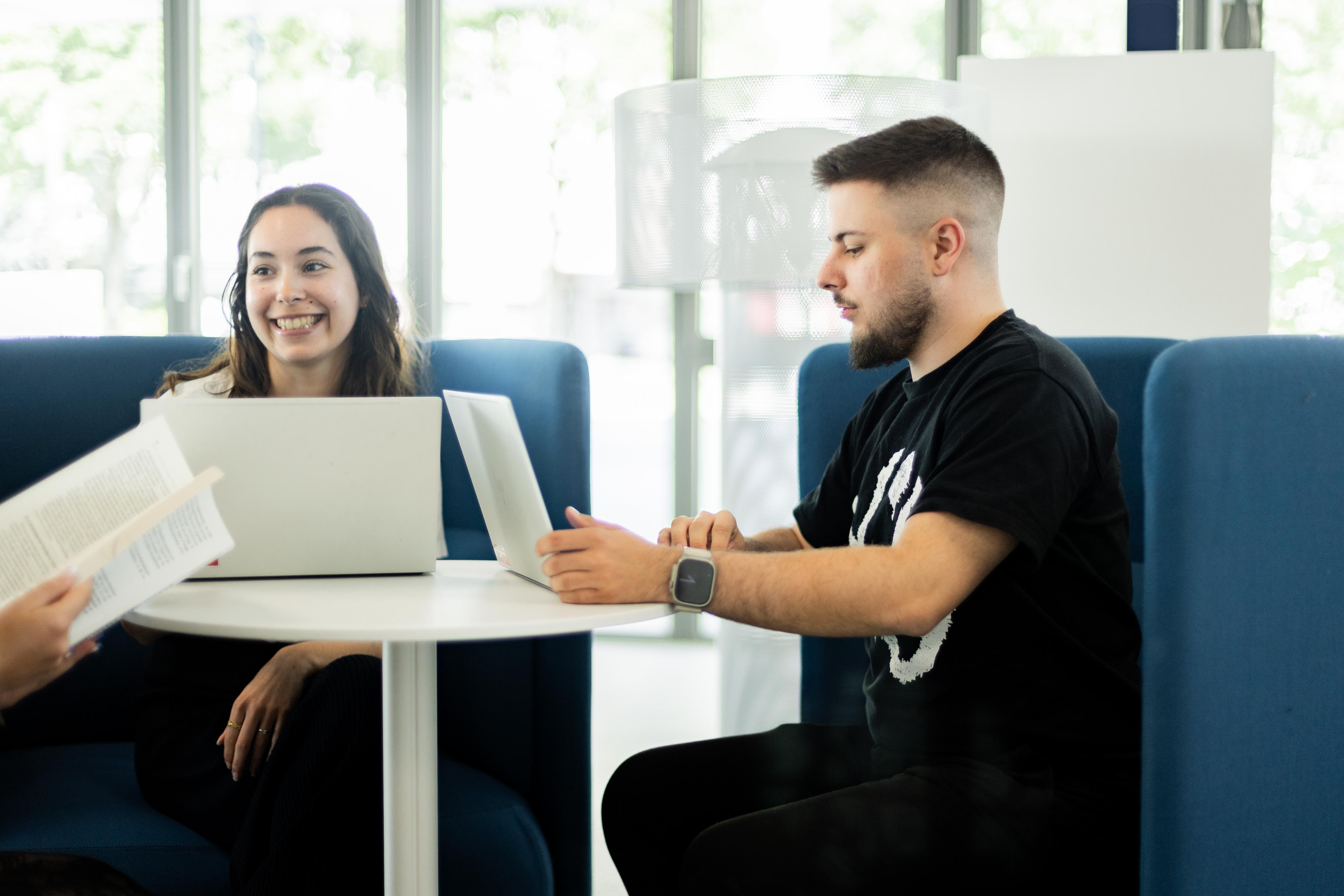 Master in Digital Marketing & Data Analytics Master in Digital Marketing & Data Analytics