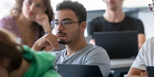 Chef/Cheffe de publicité : fiche métier