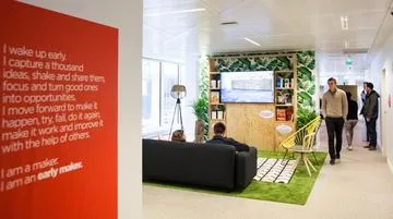 emlyon