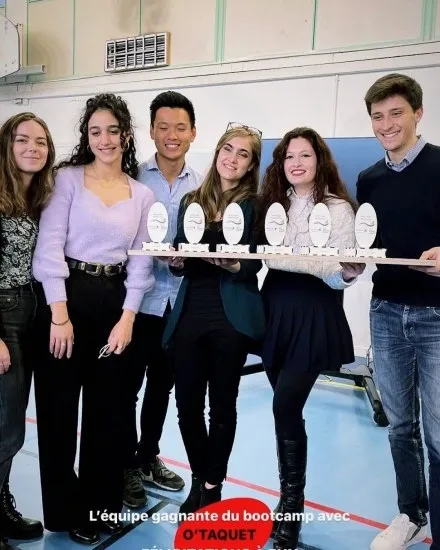 Equipe gagnante Bootcamp à impact emlyon