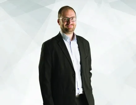 Nicolas MOUSSET + directeur des opérations + emlyon