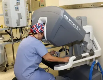 The DaVinci Robot is based on remote human-computer interaction
