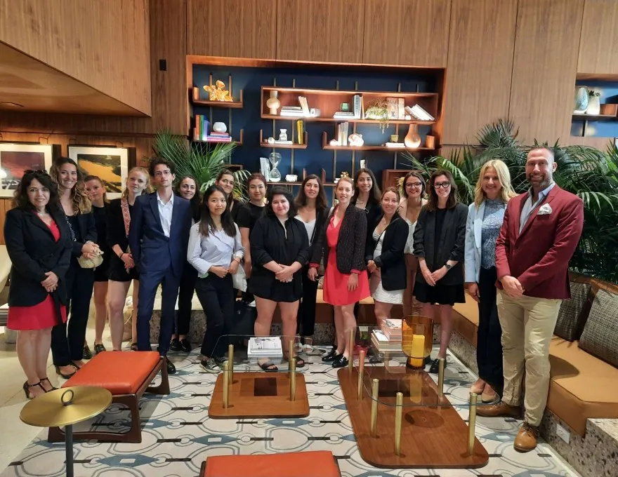 Hello, Los Angeles! MSc in International Hospitality Management 1 Hello, Los Angeles! MSc in International Hospitality Management 1